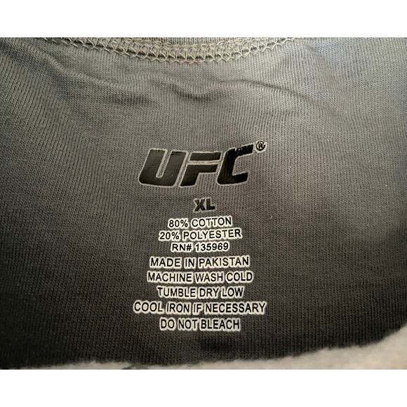 UFC Green Camo Crew Neck Sweatshirt Mens sz XL - Picture 3 of 10